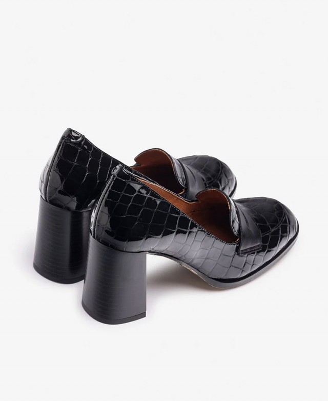 Zapatos negros de tacón alto Yokono Loir-003