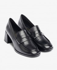Mocasines elegantes en negro Yokono Luna-001