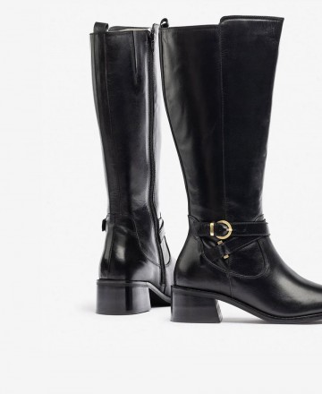 Yokono Lop-406 low-heeled leather boots