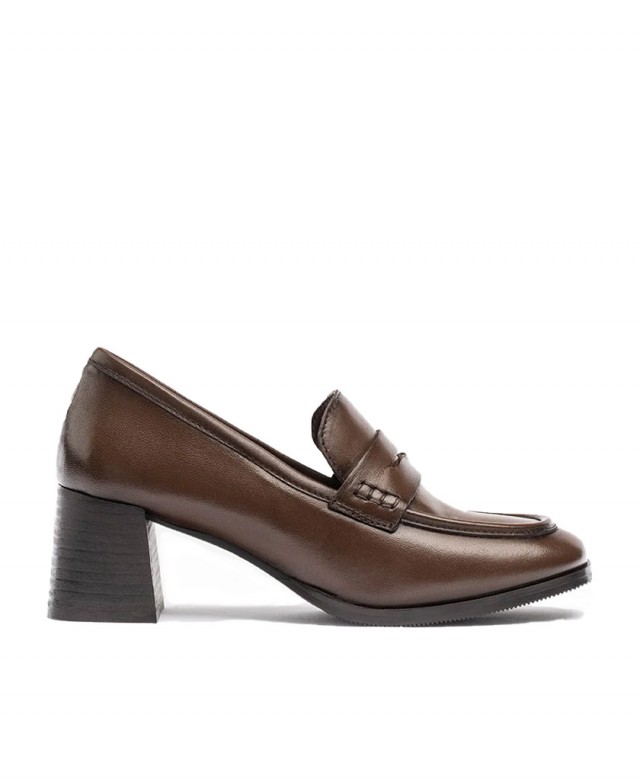 Botines para mujer en color marron Caracteristicas con cremallera tacon 5 cm zapato de estilo casual suela de goma exterior pie