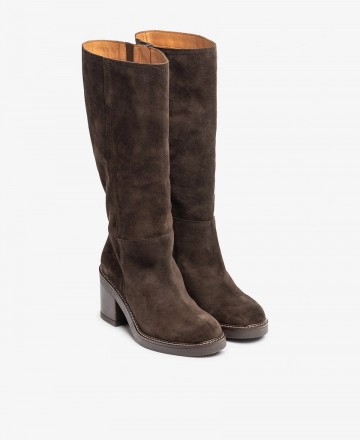 Botines para mujer en color marron Caracteristicas con cremallera tacon 5 cm zapato de estilo casual suela de goma exterior pie