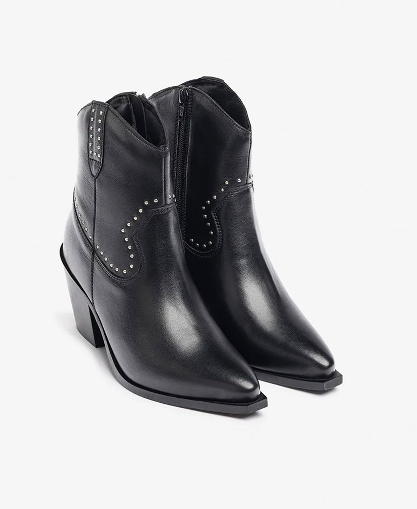 Botines para mujer en color negro Caracteristicas con cremallera tacon 5 cm zapato de estilo casual suela de goma exterior piel