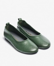 Botines para mujer en color verde Caracteristicas con cremallera tacon 5 cm zapato de estilo casual suela de goma exterior piel