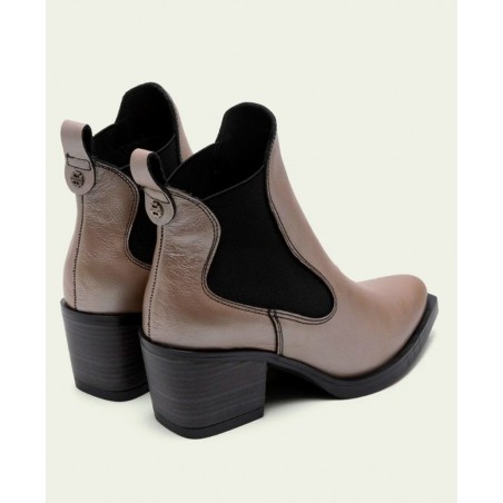 Botines para mujer en color metalizado Caracteristicas con cremallera tacon 4 cm zapato de estilo casual suela de goma termopla