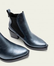 Botines para mujer en color azul marino Caracteristicas con cremallera tacon 4 cm zapato de estilo casual suela de goma termopl