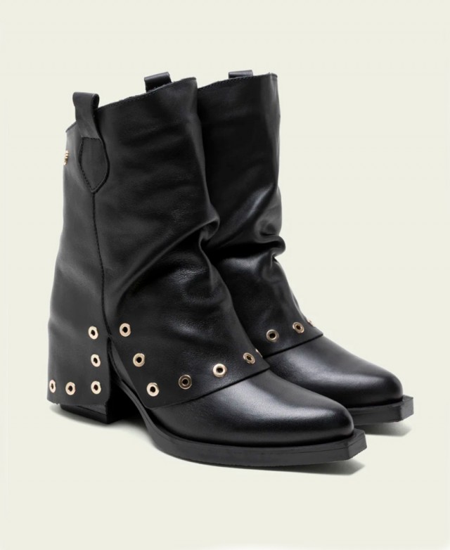 Porronet Flavia 4758 studded cowboy boot