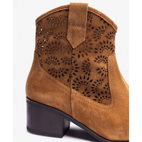 Yokono Laila-001 die-cut cowboy boots