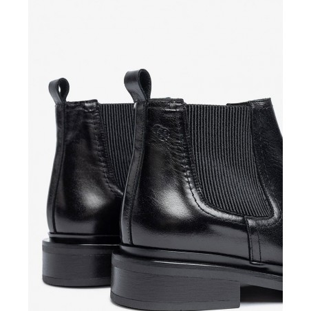 Yokono Lei-002 black Chelsea boots