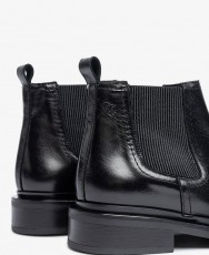 Yokono Lei-002 black Chelsea boots