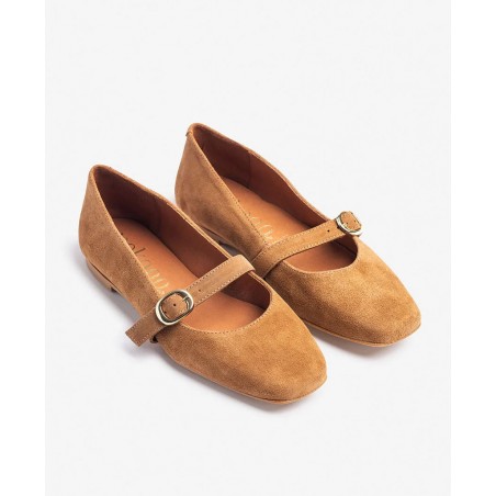 Merceditas mujer color camel Yokono Lenna-104