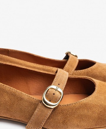 Merceditas mujer color camel Yokono Lenna-104