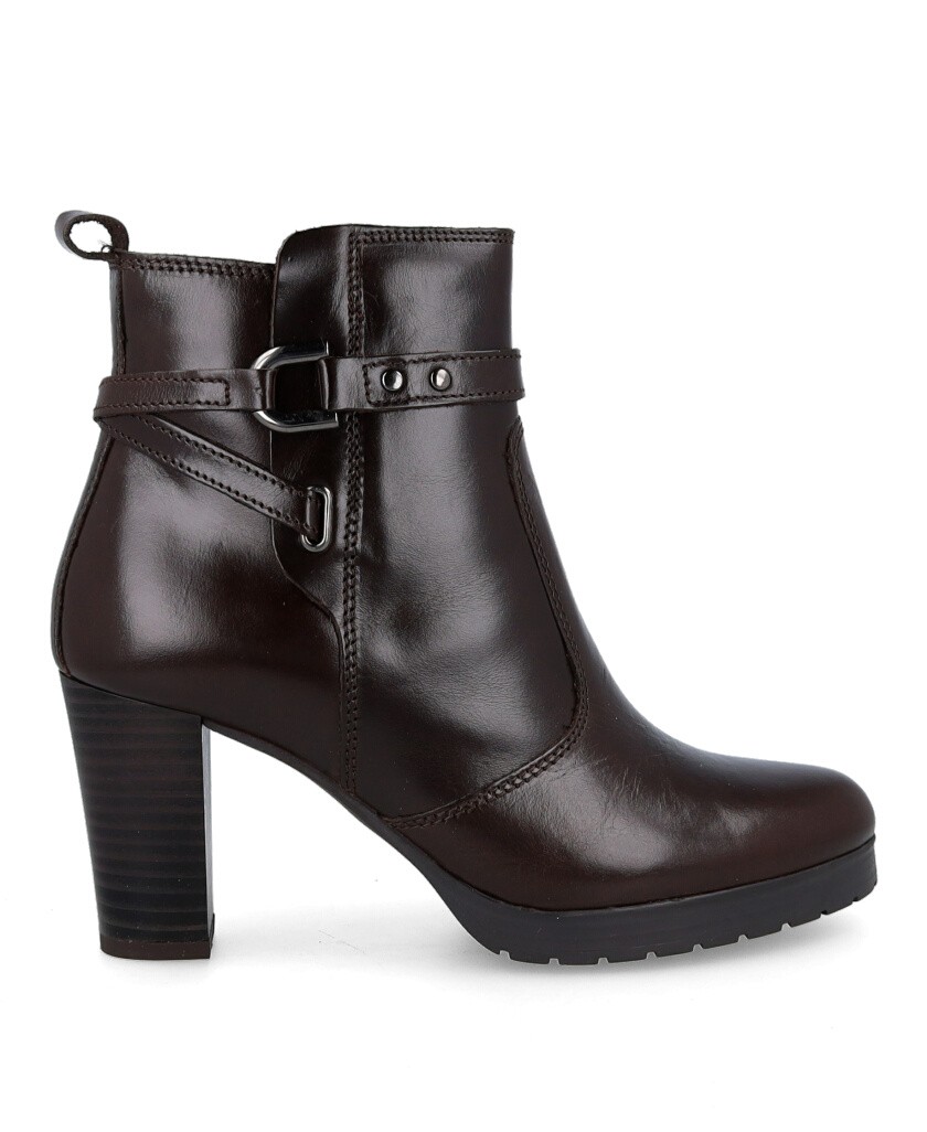 h2Botines de piel con hebilla Catchalot 5191 h2 pEl Botin con hebilla Catchalot 5191 es la eleccion ideal si buscas un calzado 