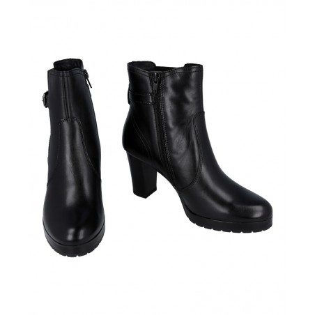 h2Botines con hebilla y elastico Catchalot 5187 h2 pLos Botines Catchalot 5187 son la fusion perfecta entre estilo audaz y func