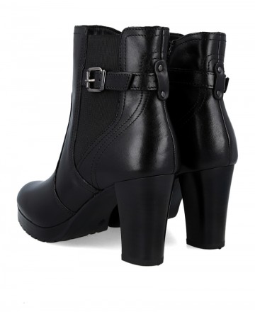 h2Botines con hebilla y elastico Catchalot 5187 h2 pLos Botines Catchalot 5187 son la fusion perfecta entre estilo audaz y func