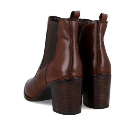 h2Botin color marron con elastico Catchalot 1464 h2 pEl Botin con elastico Catchalot 1464 es un modelo esencial para cualquier 