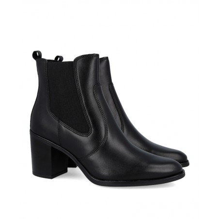 Catchalot 1464 black Chelsea heeled ankle boots