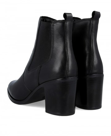 Catchalot 1464 black Chelsea heeled ankle boots