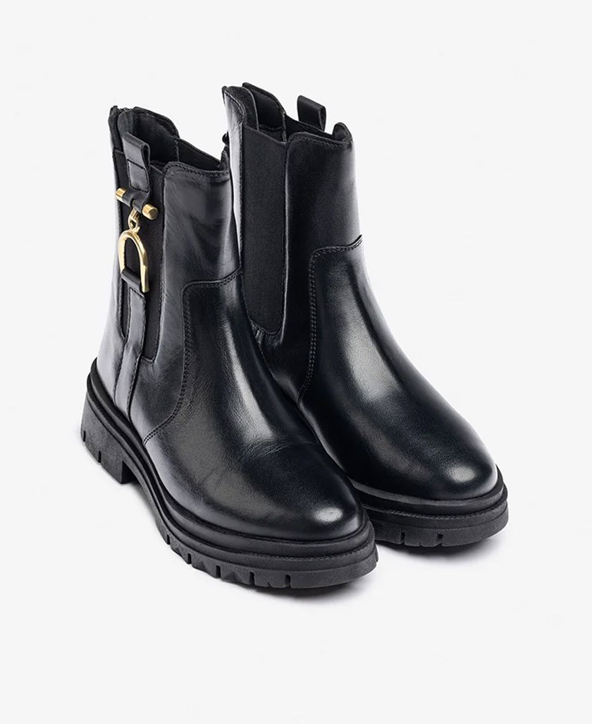 Yokono Lan-310 flat ankle boots with gold detailing