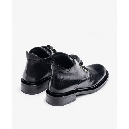 Botines negros con cordones Yokono Lei-006