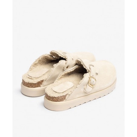 Yokono Tunez 600b sheepskin shoe