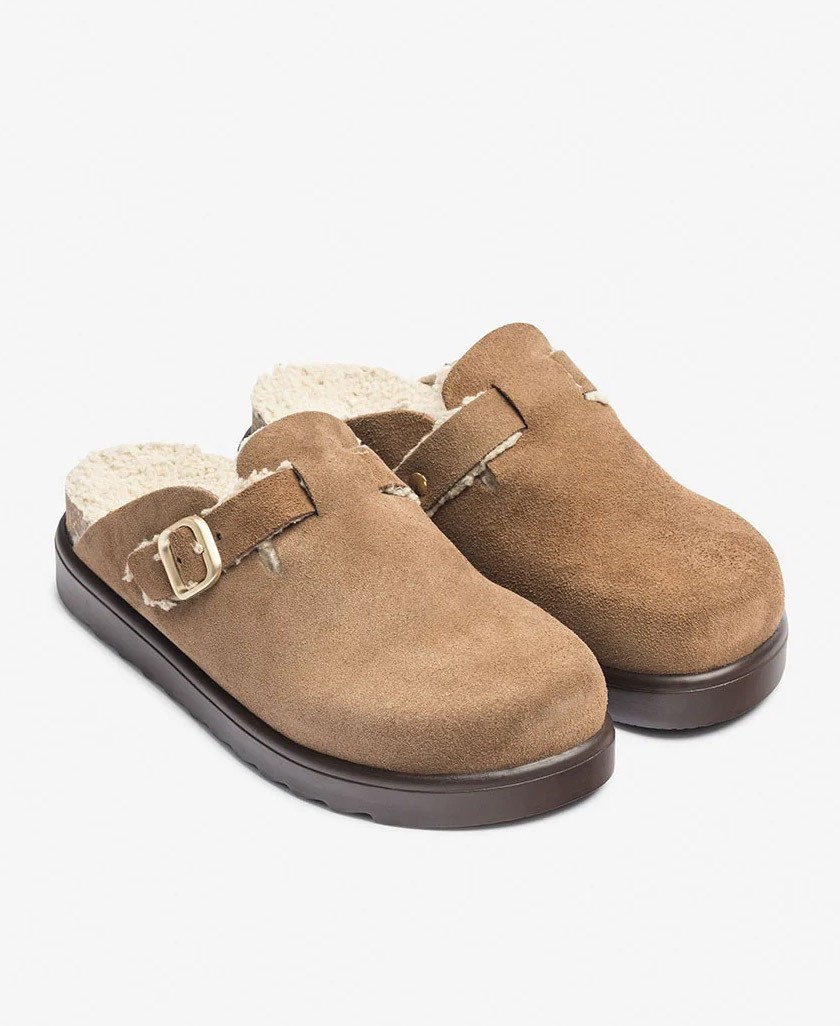 Zapato marrón para mujer Yokono Zueco Tunez 600b