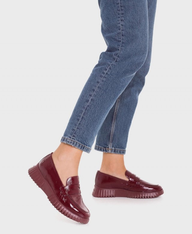 Wonders Flexfly A-4402 burgundy women's loafers