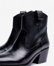 Botines negros de tacón medio Yokono Brava-002