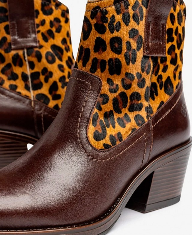 Botines cowboy leopardo Yokono Brava-002