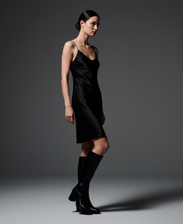 Porronet Rita 4782 Black Boots with Zipper