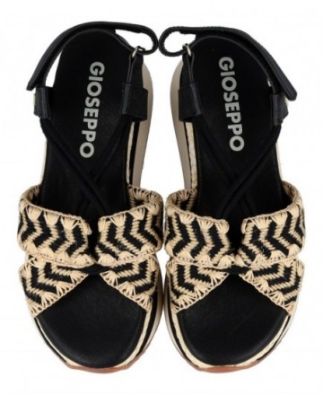 Gioseppo Ugunja embroidered sandal 78618-P
