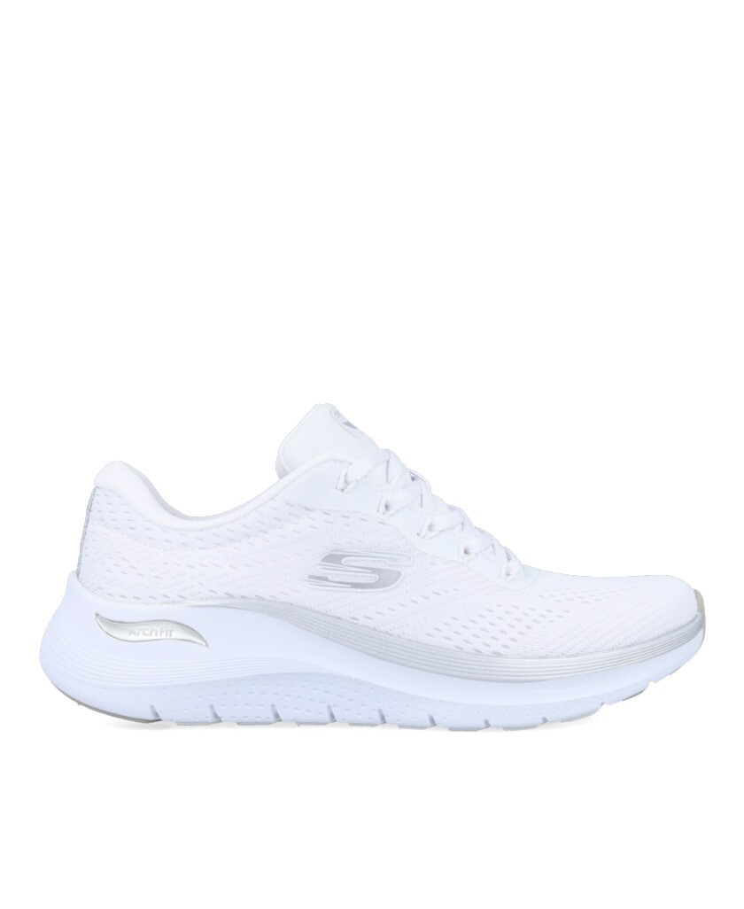 White Skechers Arch Fit 2.0 trainers 150067
