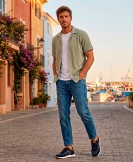 Kangaroos K002-4 leather trainers