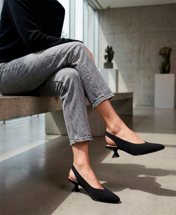 Miss Elastic 76626 stretch court shoes