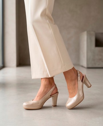 Dorking Blesa D5833 court shoe