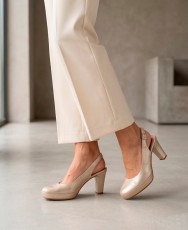 Dorking Blesa D5833 court shoe