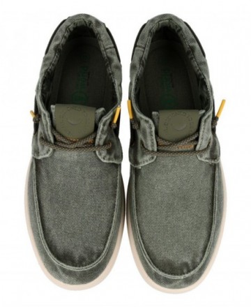 Natural World Oster 8413E men's boat