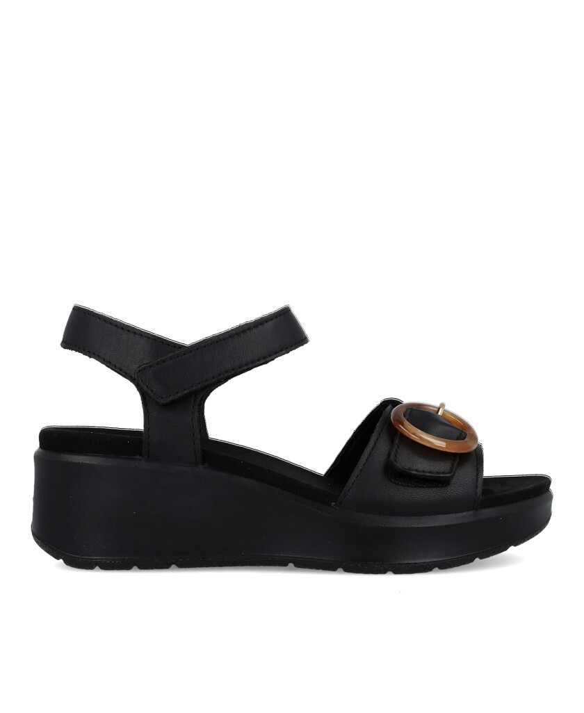 Imac 109010 black platform sandals