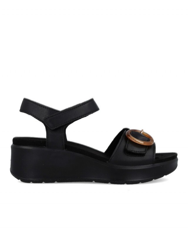 Imac 109010 black platform sandals