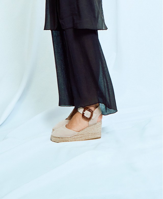 Macarena Yune 26 wedge espadrilles