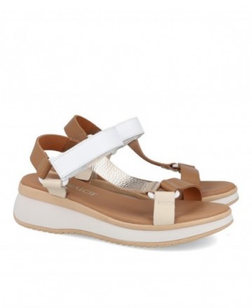 Catchalot 5940 metallic-style sandals