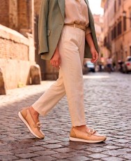 Beige flat loafers Happy Monk Vanity-011