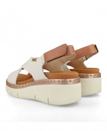 Pikolinos Gomera W0K-0606C1 criss-cross sandal
