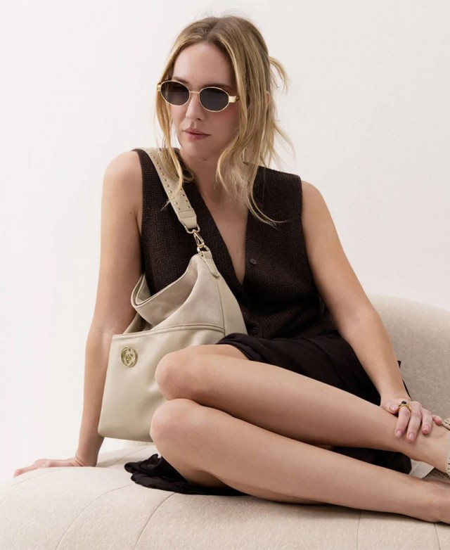 Carmela 186203 beige shoulder bag