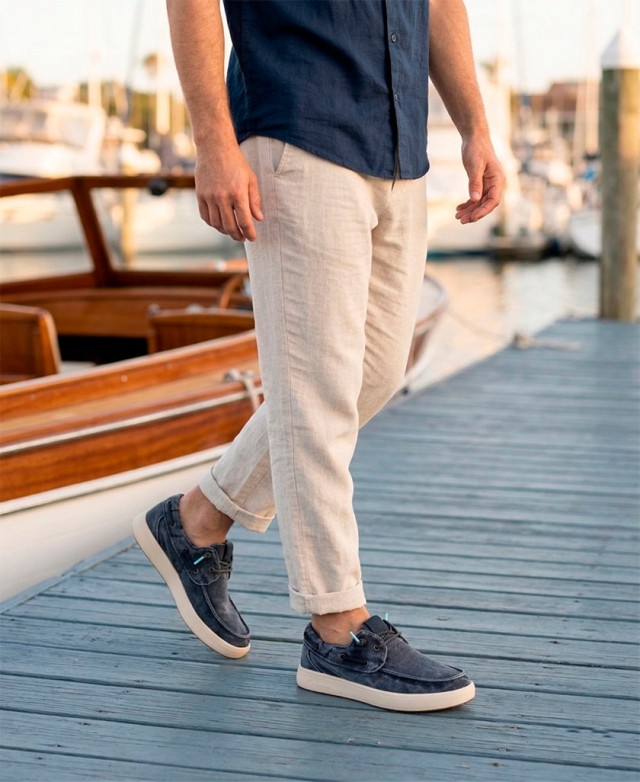 Natural World 8413E Men's boat shoes