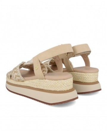 Gioseppo Ugunja embroidered wedge sandals
