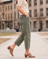 Woman's clogs in taupe leather Kissia 420