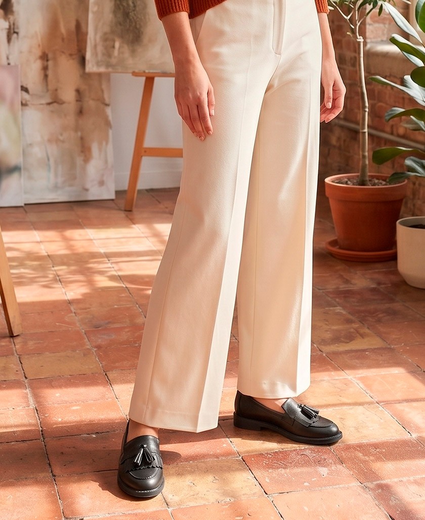 Funny Lola 1110 black loafers