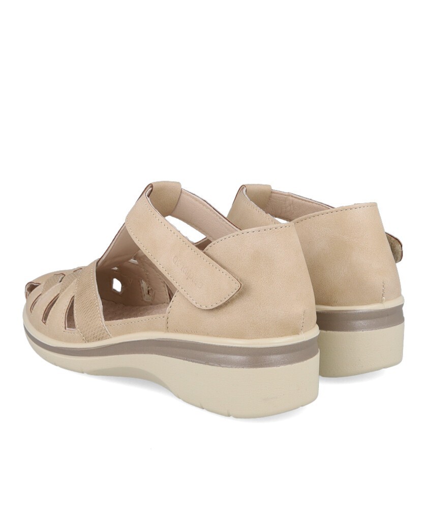 Amarpies AMD30029 low-heeled wedge sandals