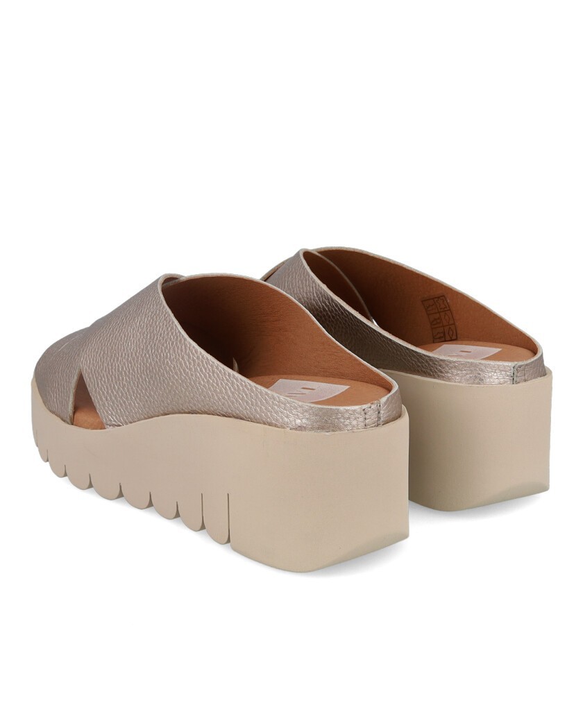 Tambi Ara 500 open-back sandals