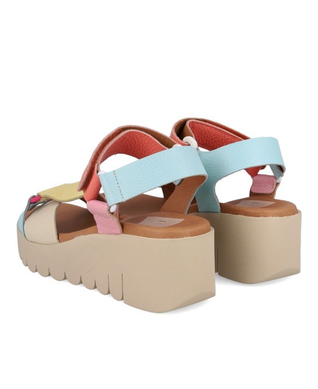 Sandalias de tiras con cuña Tambi Ali 200